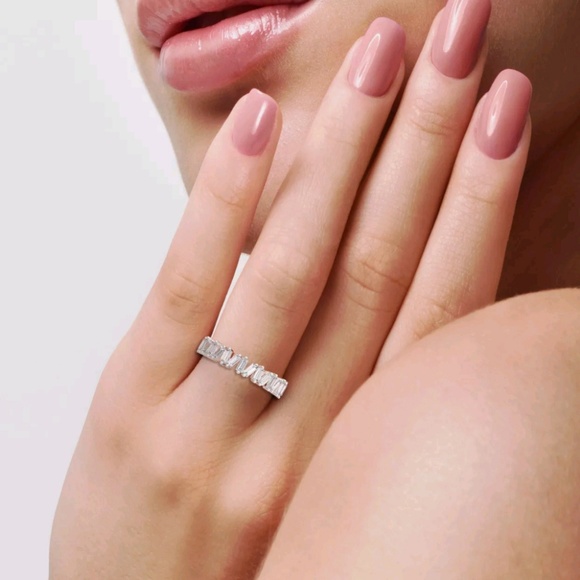 Sz7, Baguette Diamond Eternity Ring, 9k white gold - Picture 5 of 5